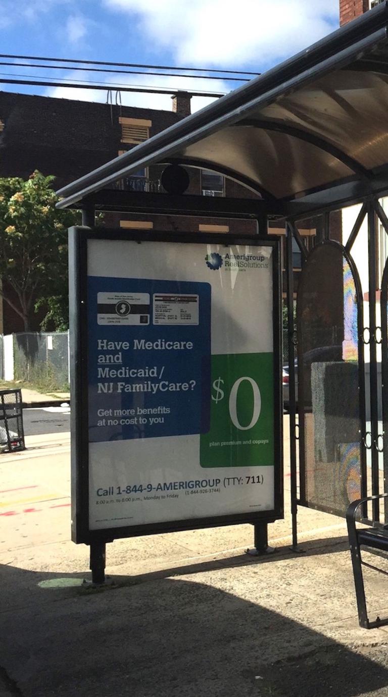 Transit & Bus Shelter# Advertising @ Broad St & Wright St ...